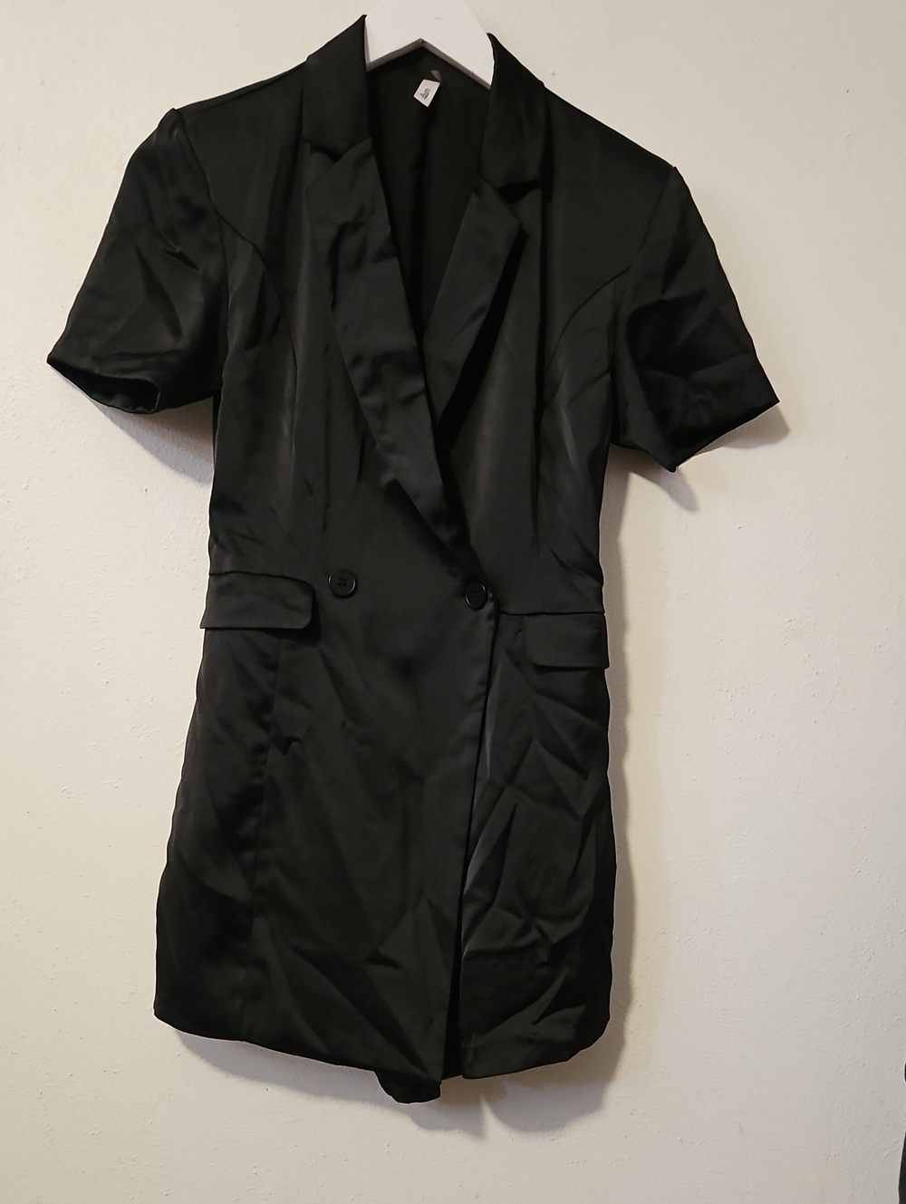 Glam Black Short-Sleeve Shorts Jumpsuit S